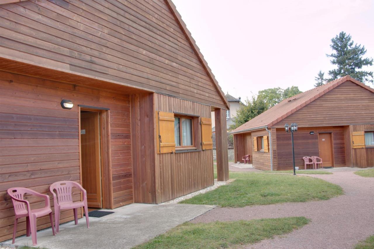 Le Chalet De La Foret Hotel 3 Etoiles Et Restaurant Vierzon Exterior foto